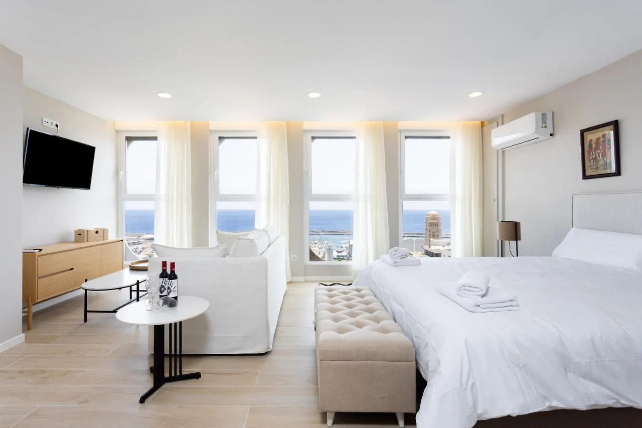 Home2Book Stylish Sea Views Studio Santa Cruz location